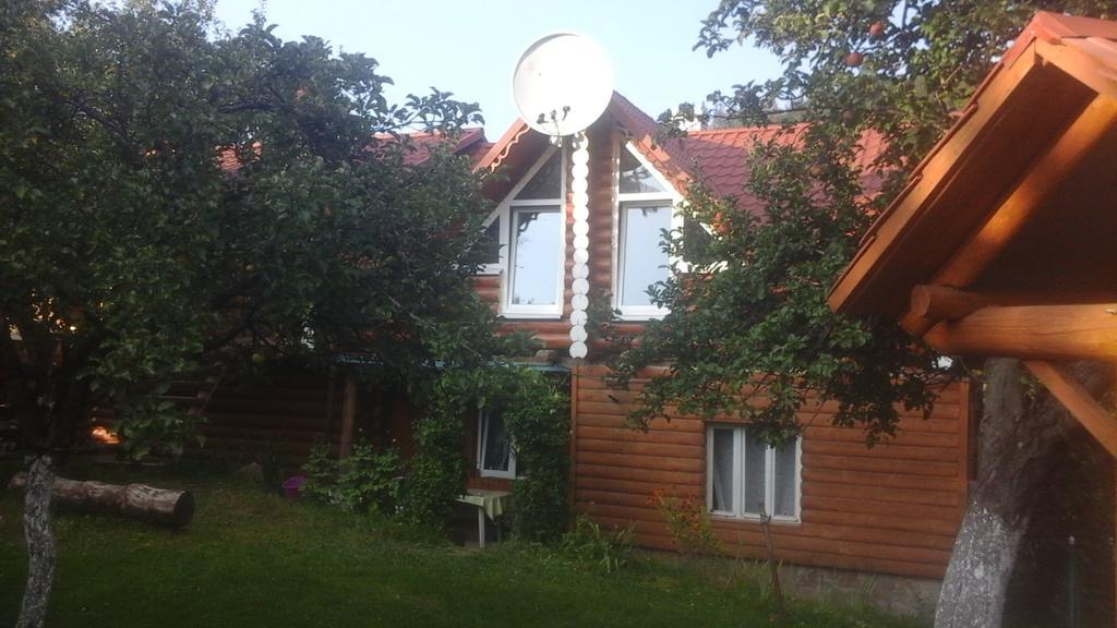 Садиба Під Гострою Schdenijewo Exterior foto